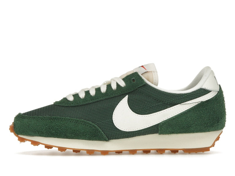 Nike Daybreak Vintage Fir (Women's)