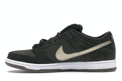 Nike SB Dunk Low Sequoia White Gum