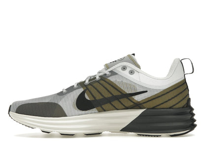 Nike Lunar Roam Platinum Tint Desert Moss