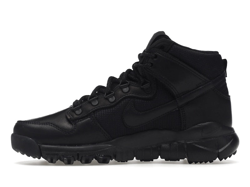 Nike SB Dunk High Boot Black
