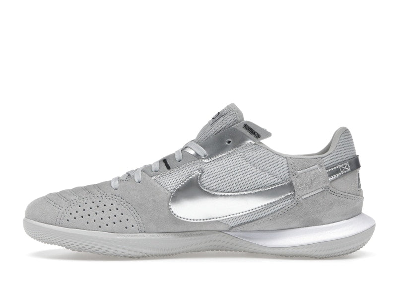 Nike Streetgato Light Smoke Grey Metallic Silver