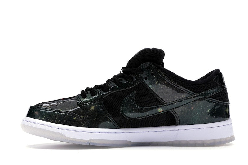 Nike SB Dunk Low 420 Intergalactic