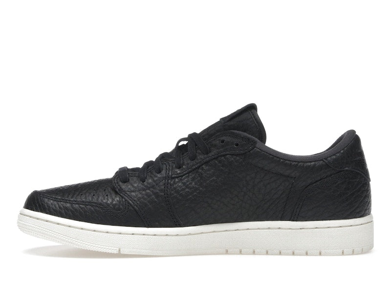 Jordan 1 Retro Low Swooshless Black (2025)