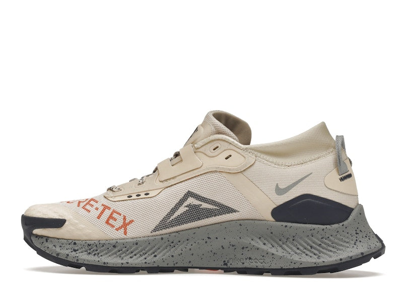 Nike Pegasus Trail 3 Gore-Tex Rattan Campfire Orange