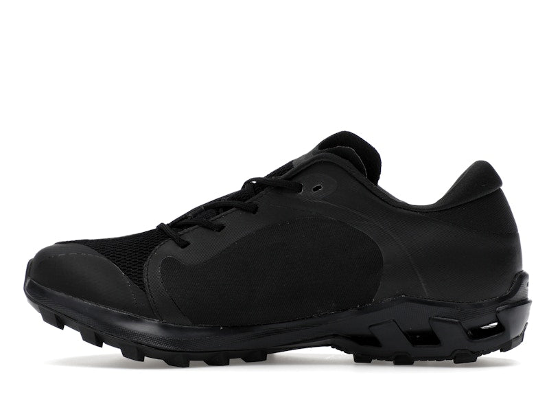 On Running Cloudventure Peak POST ARCHIVE FACTION Black Magnet (Women's)