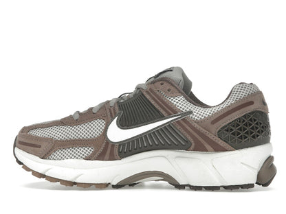 Nike Zoom Vomero 5 Mink Brown