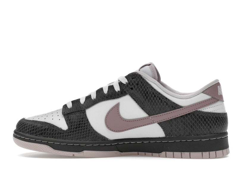 Nike Dunk Low SE Medium Ash Violet Snakeskin