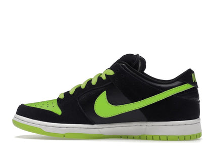 Nike SB Dunk Low Neon J Pack