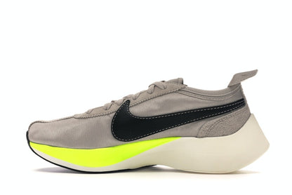 Nike Moon Racer String