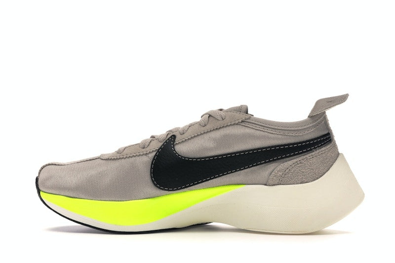 Nike Moon Racer String
