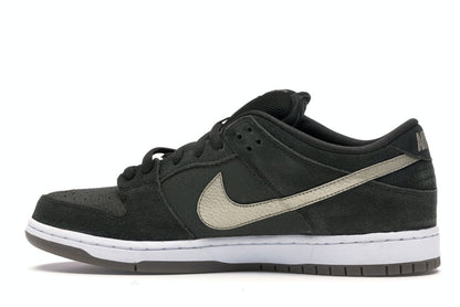 Nike SB Dunk Low Sequoia White Gum