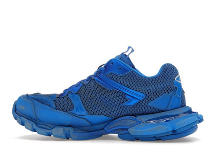 Track.3 Blue