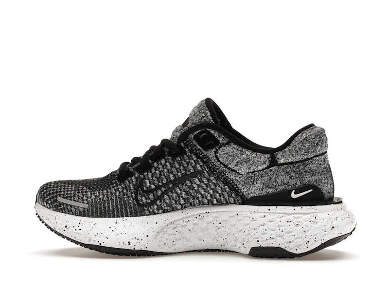 Nike ZoomX Invincible Run Flyknit 2 Oreo (Women's)