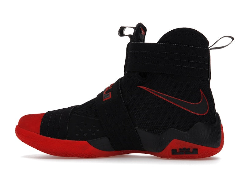 Nike LeBron Zoom Soldier 10 Un-Cleated