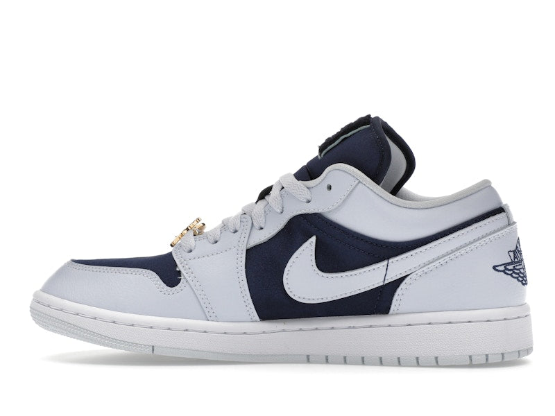 Jordan 1 Low SE Football Grey White Gym Red Midnight Navy (Women's)