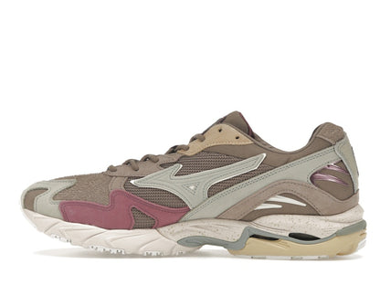 Mizuno Wave Rider 10 Footpatrol Rust