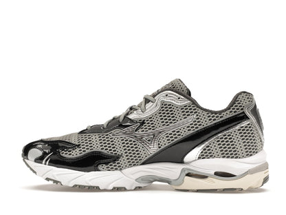Mizuno Wave Rider 10 Flame Wave One Block Down Onyx