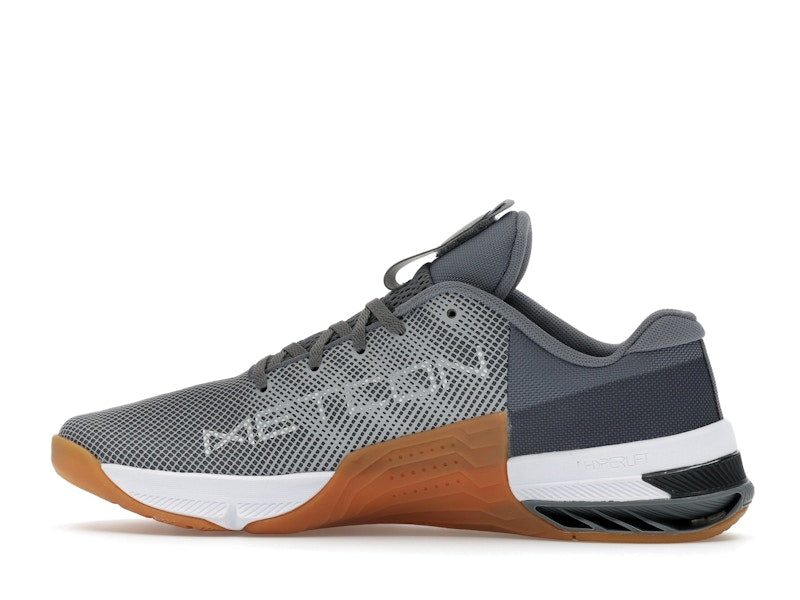 Nike Metcon 8 Smoke Grey Gum