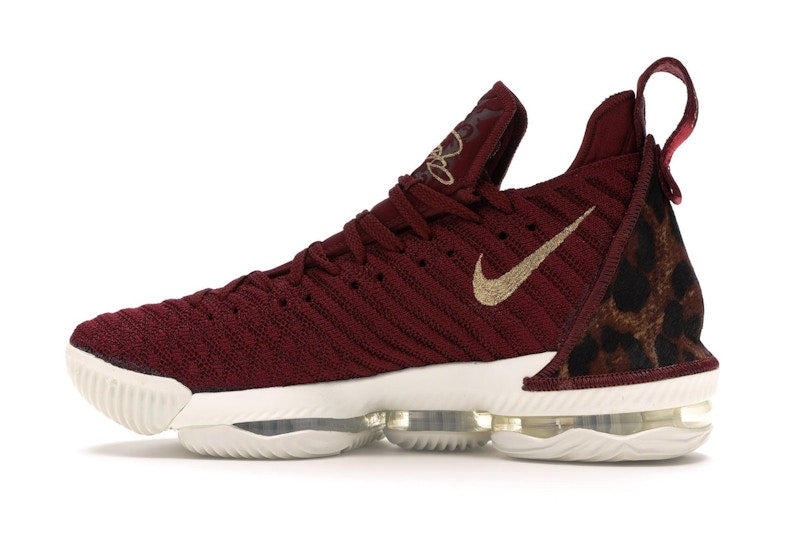 Nike LeBron 16 King