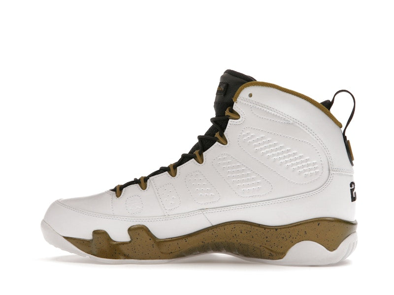 Jordan 9 Retro Statue