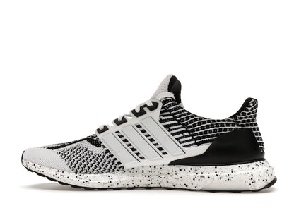 adidas Ultra Boost 5.0 DNA Cloud White Black