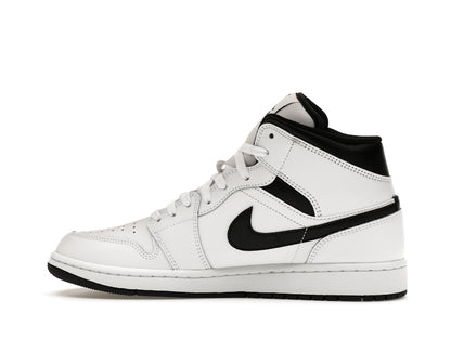 Jordan 1 Mid Reverse Panda