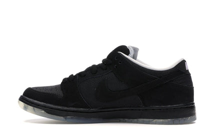 Nike SB Dunk Low Atlas 35MM Black (Special Box W/ Accessories)