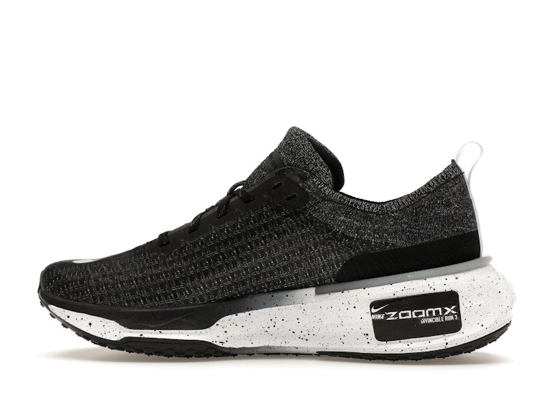 Nike ZoomX Invincible Run 3 Oreo