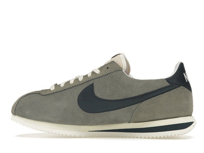 Nike Cortez size? Exclusive Grey