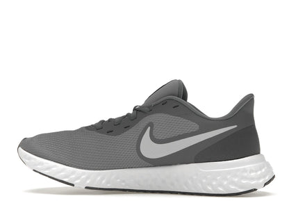 Nike Revolution 5 Cool Grey