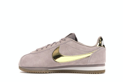 Nike Classic Cortez SE Diffused Taupe Metallic Gold (Women's)