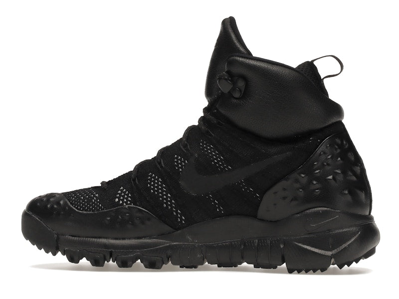 Nike Lupinek Flyknit Triple Black