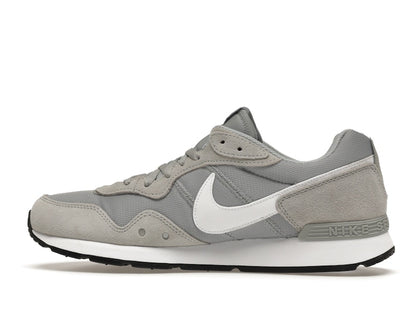 Nike Venture Runner Light Solar Flare Heather