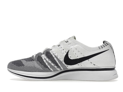 Nike Flyknit Trainer White Black