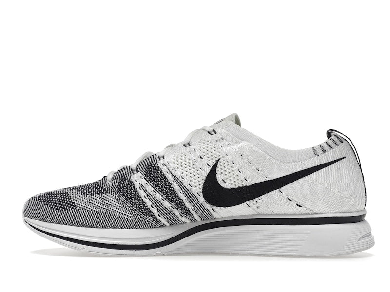 Nike Flyknit Trainer White Black
