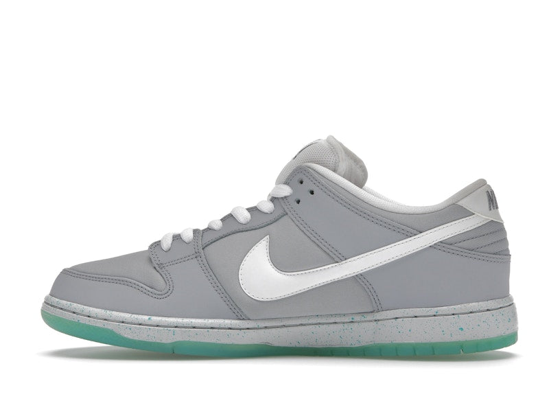 Nike SB Dunk Low Marty McFly