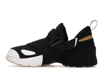 Jordan Trunner LX BHM (2017)