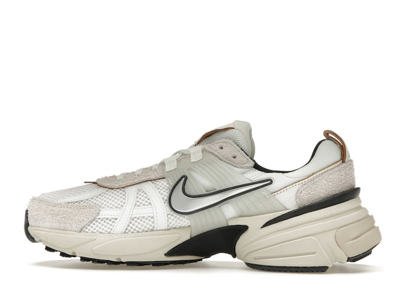 Nike V2K Run Summit White Light Orewood Brown (Women's)
