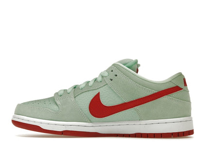 Nike SB Dunk Low Medium Mint Gym Red