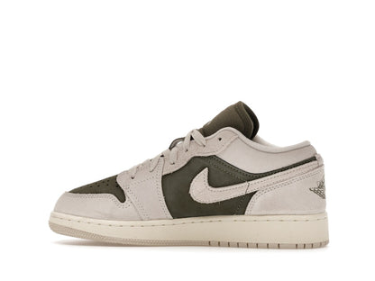 Jordan 1 Low SE Medium Olive Sail (GS)
