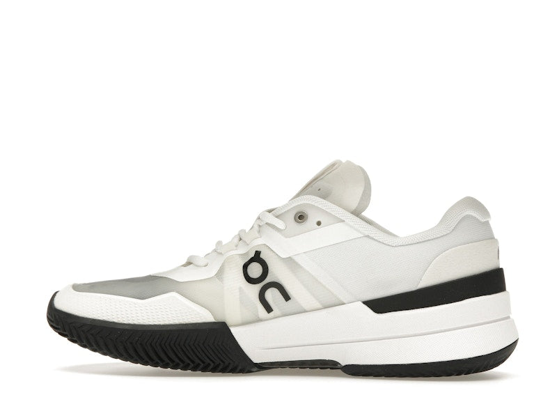 On The Roger Pro 2 Clay White Black (Women's)