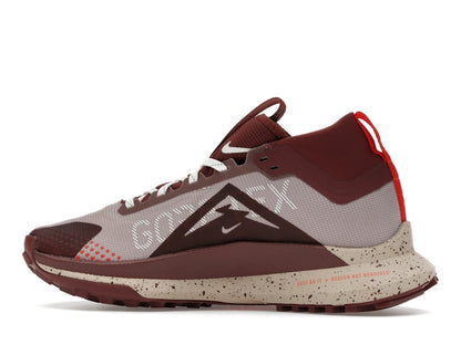 Nike React Pegasus Trail 4 Gore-Tex Diffused Taupe Dark Pony Sail Picante Red (Women's)