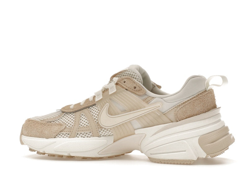 Nike V2K Run Sail Sand Drift (Women's)