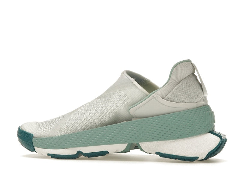 Nike Go FlyEase Summit White Geode Teal (Women's)