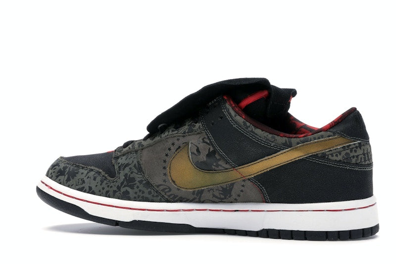 Nike SB Dunk Low SBTG