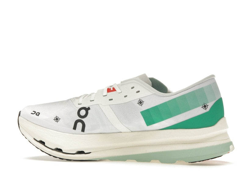 On CloudBoom Echo 3 Undyed White Mint