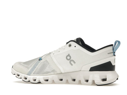 On Running Cloud X 3 Shift Undyed White Black