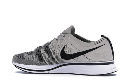 Nike Flyknit Trainer Pale Grey