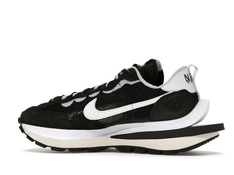 Nike Vaporwaffle sacai Black White