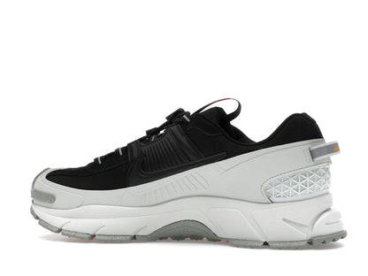 Nike Zoom Vomero 5 Roam Black Light Silver